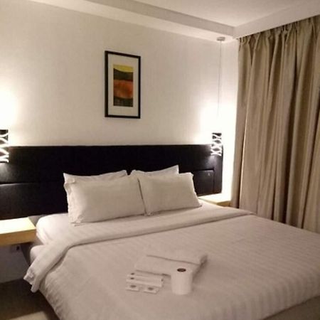 Dragonlink Suites Makati City Bagian luar foto