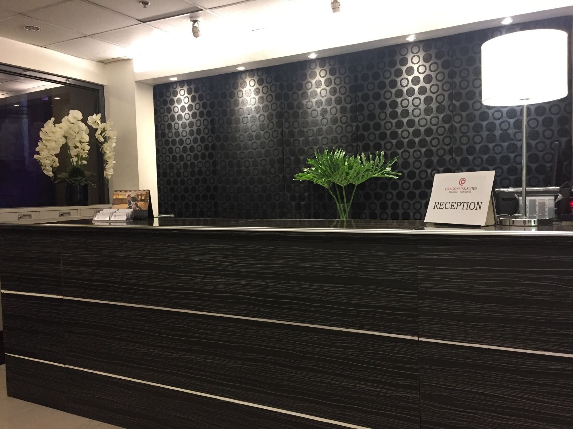 Dragonlink Suites Makati City Bagian luar foto