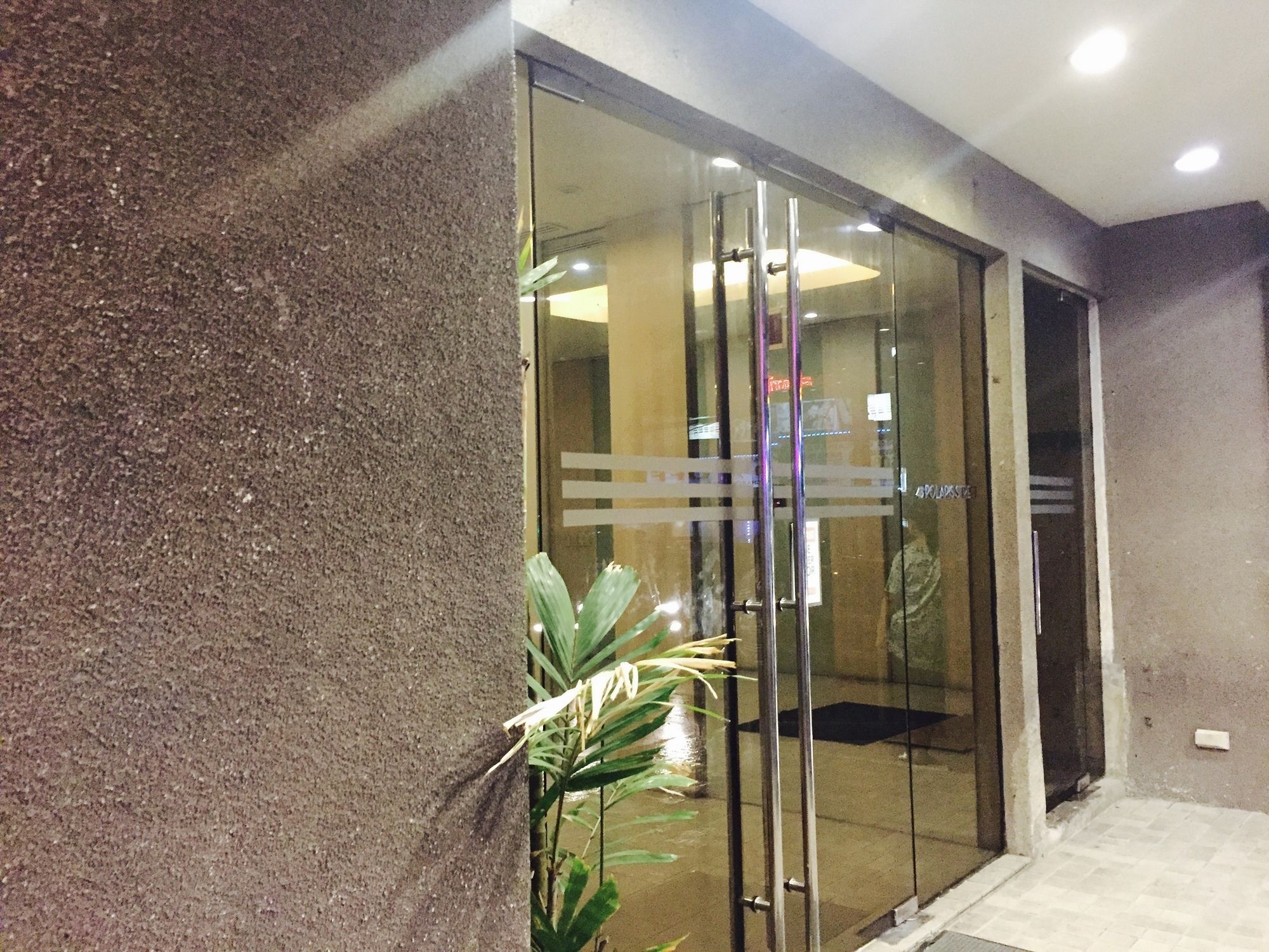 Dragonlink Suites Makati City Bagian luar foto