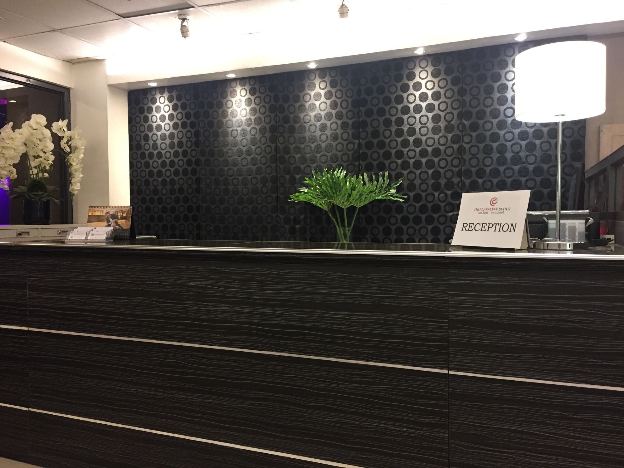 Dragonlink Suites Makati City Bagian luar foto